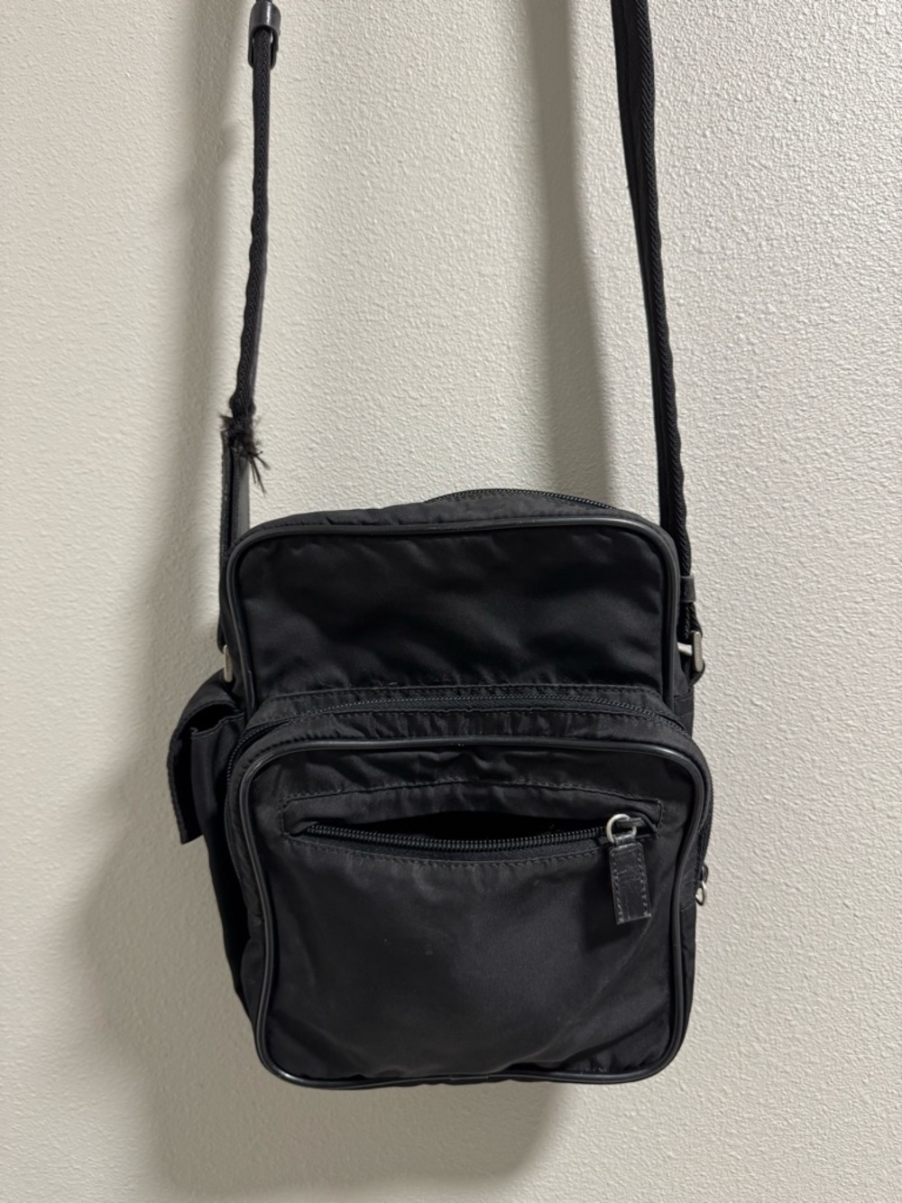 Authentic Prada Nero Tessuto Plate Crossbody - Picture 8 of 12
